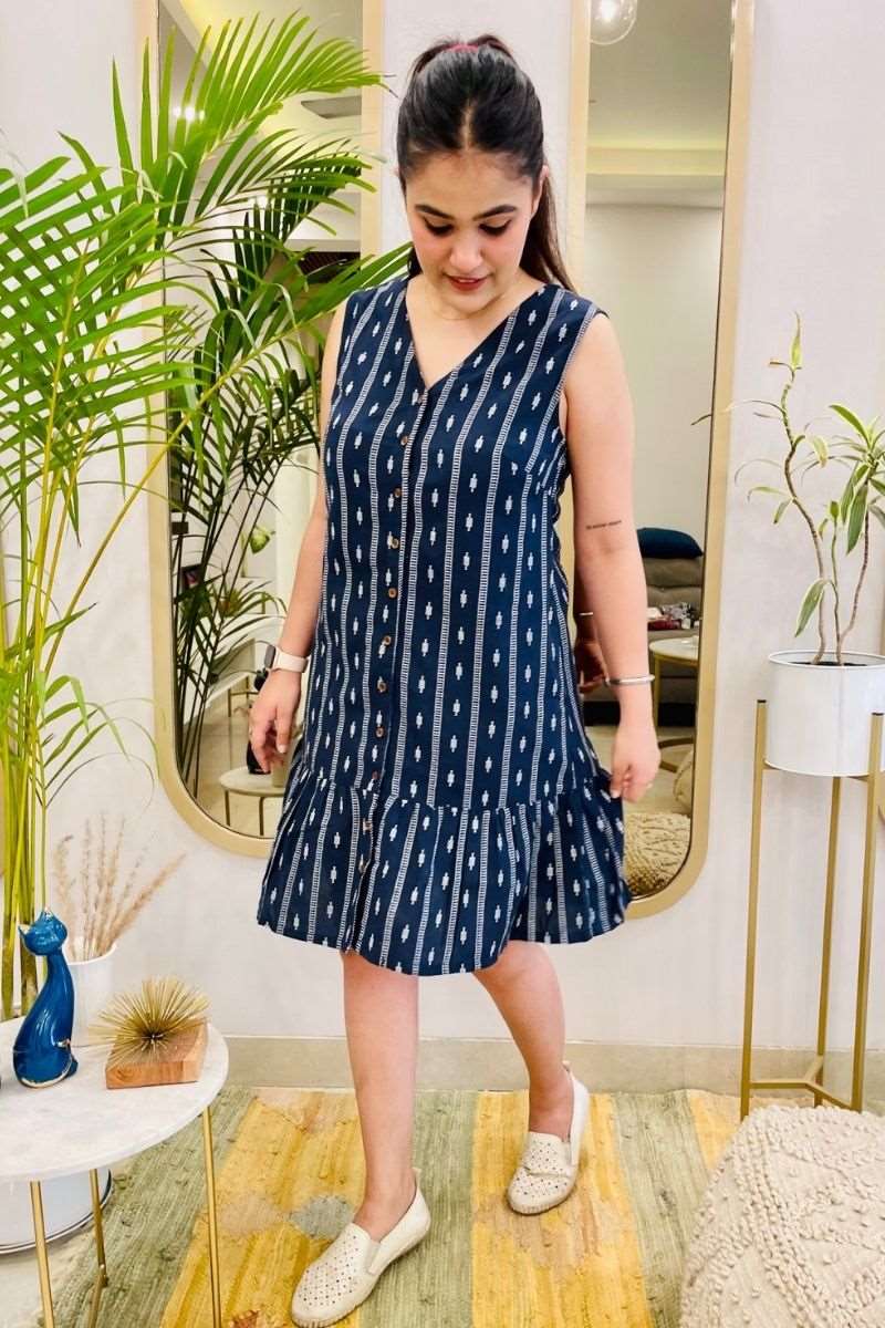NAVY EMBROIDERED SHIRT DRESS
