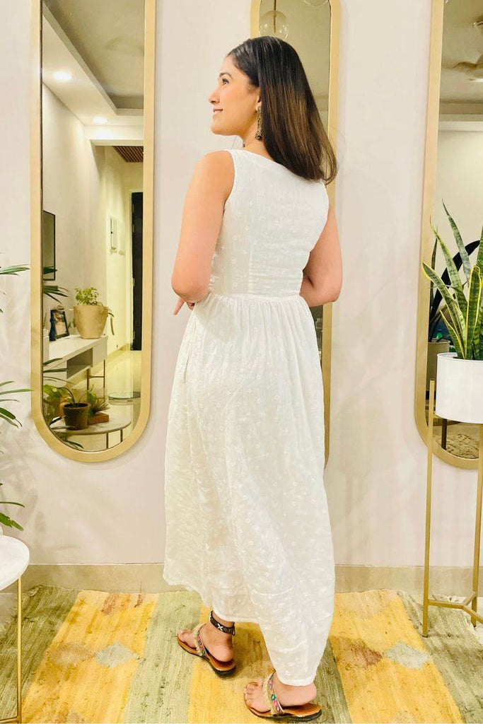 WHITE EMBROIDERED MAXI DRESS